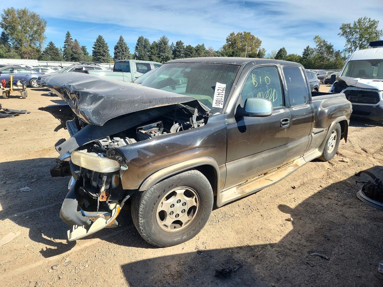 2001 CHEVROLET SILVERADO C1500 | 2GCEC19T211144123 | UPCARS