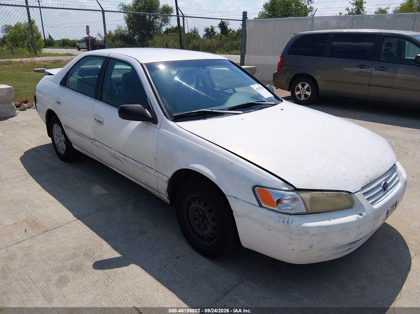 1999 TOYOTA CAMRY LE | JT2BG22K2X0322592 | UPCARS