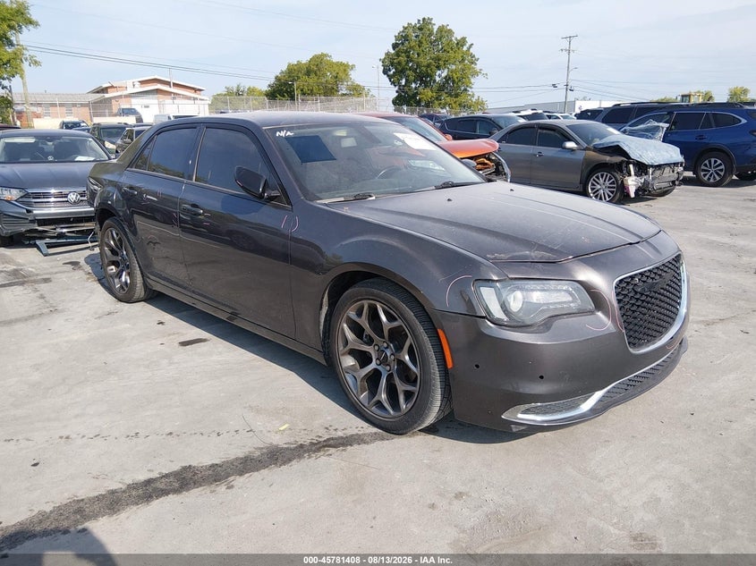 2018 CHRYSLER 300 TOURING | 2C3CCAAG4JH275541 | UPCARS