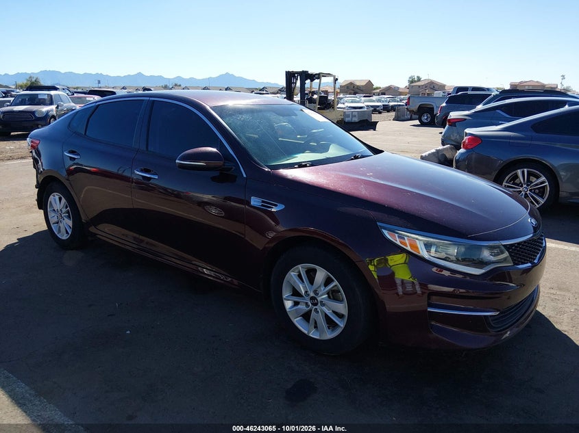 2018 KIA OPTIMA LX | 5XXGT4L32JG218248 | UPCARS