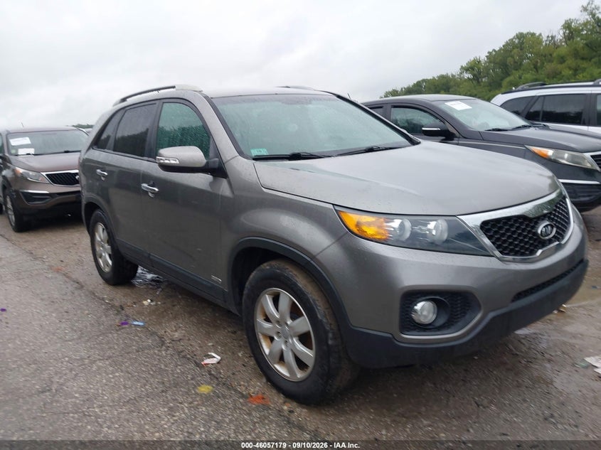 2012 KIA SORENTO LX | 5XYKTDA64CG289845 | UPCARS