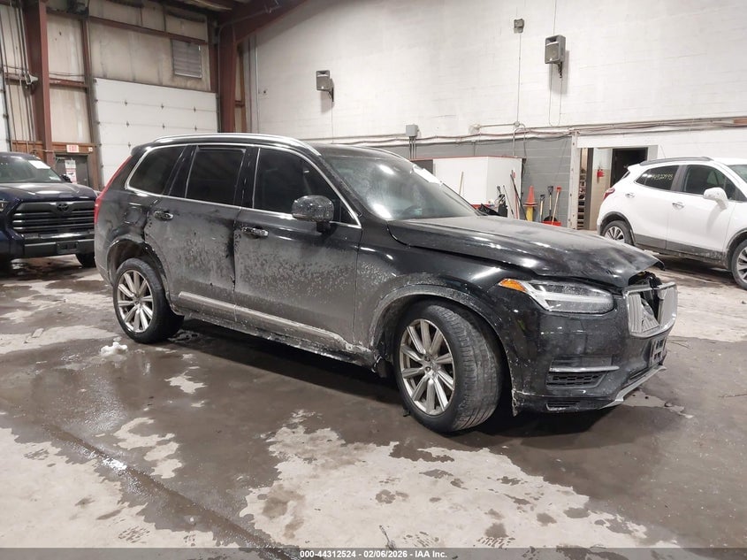 2017 VOLVO XC90 HYBRID T8 INSCRIPTION | YV4BC0PL0H1107956 | UPCARS