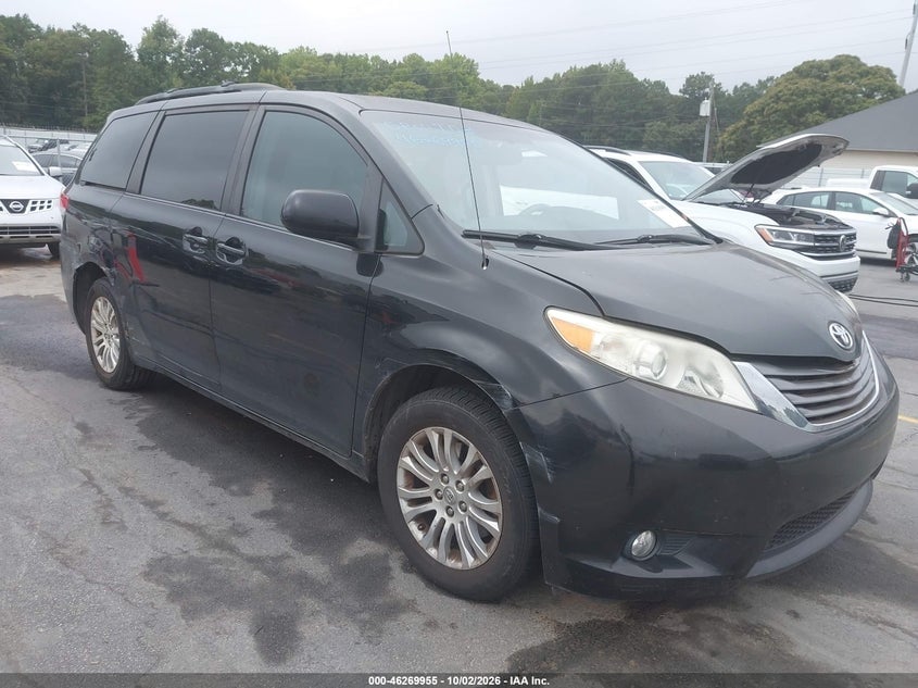 2012 TOYOTA SIENNA XLE V6 8 PASSENGER | 5TDYK3DC5CS256106 | UPCARS