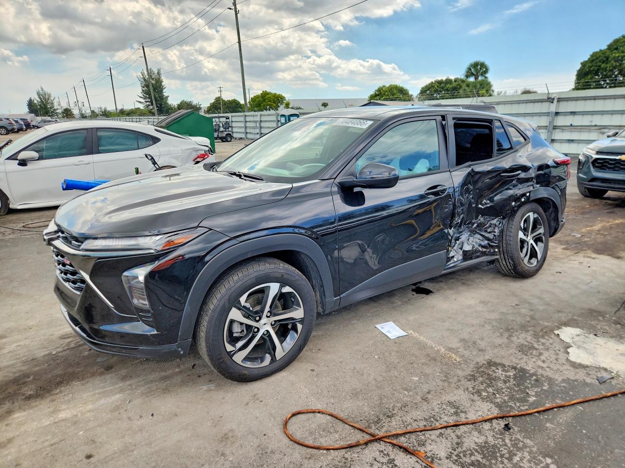2025 CHEVROLET TRAX 1RS | KL77LGEP9SC107597 | UPCARS