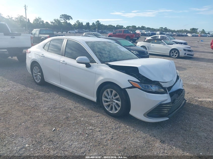 2021 TOYOTA CAMRY LE | 4T1C11AK8MU452935 | UPCARS