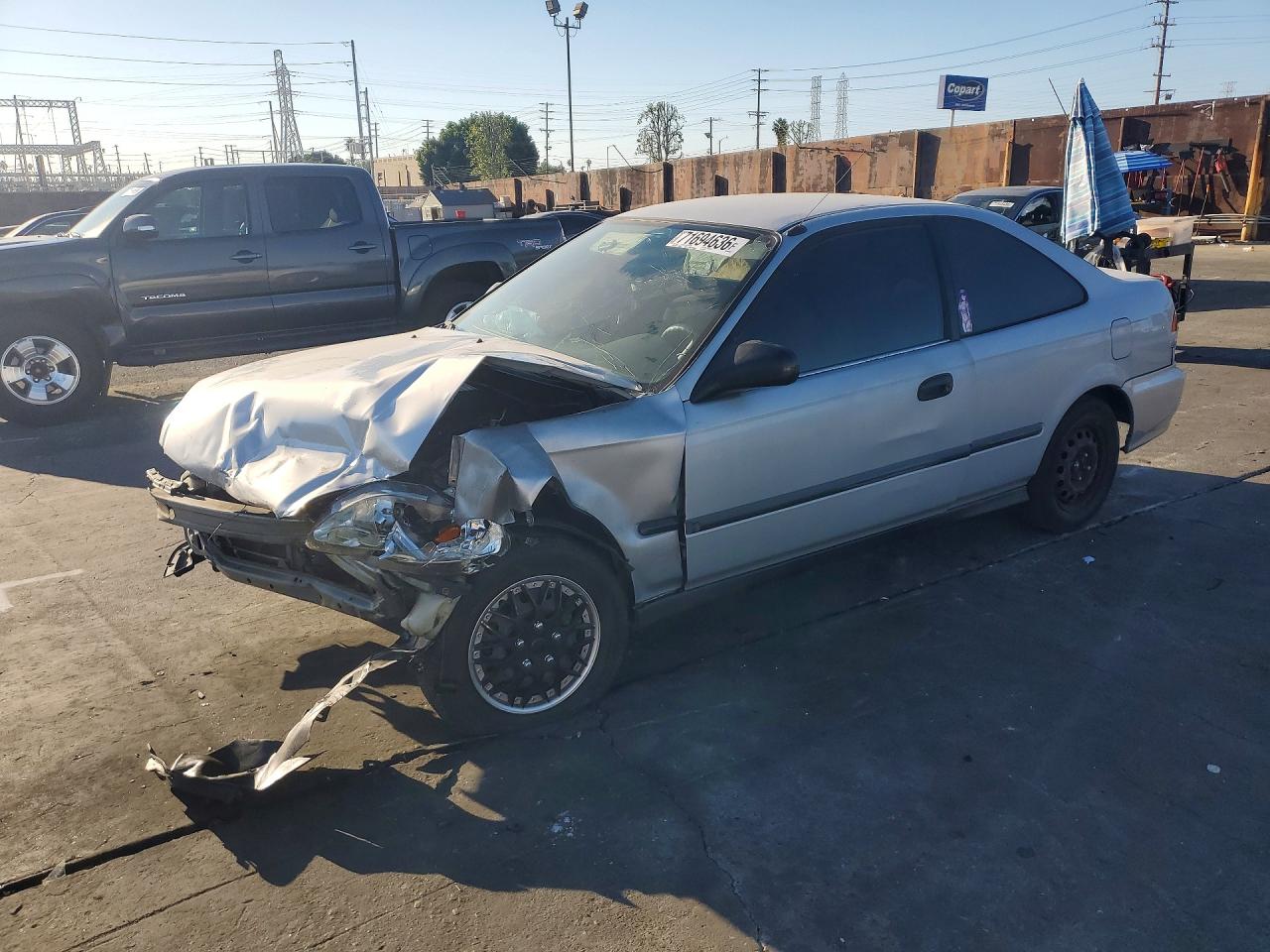 2000 HONDA CIVIC DX | 1HGEJ6223YL037821 | UPCARS
