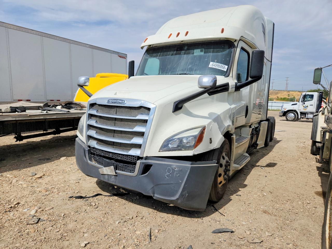 2018 FREIGHTLINER ALL OTHER SEMI TRUCK | 3AKJHHDR1JSJW4035 | UPCARS