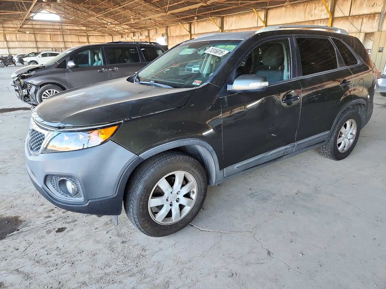 2012 KIA SORENTO LX | 5XYKT4A26CG199464 | UPCARS