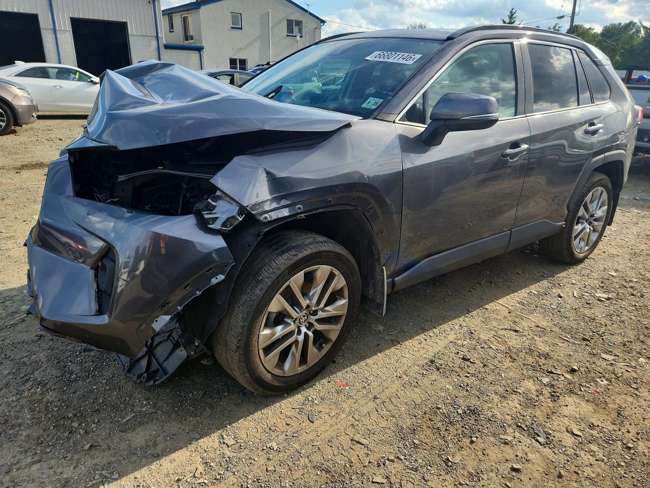 2023 TOYOTA RAV4 XLE PREMIUM | 2T3A1RFV4PC354281 | UPCARS