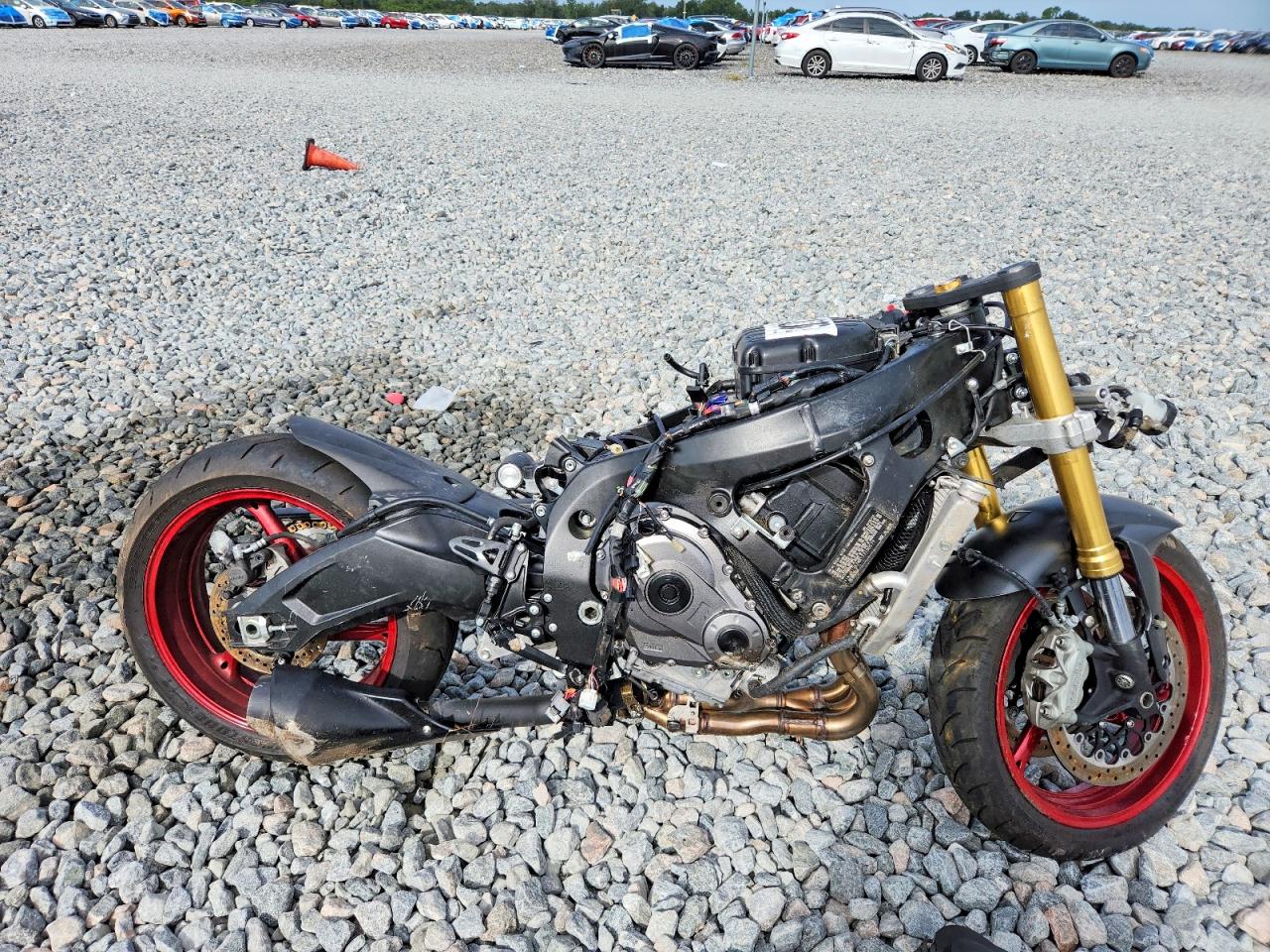 2026 SUZUKI GSXR750 | JS1GR7MA1T7100579 | UPCARS