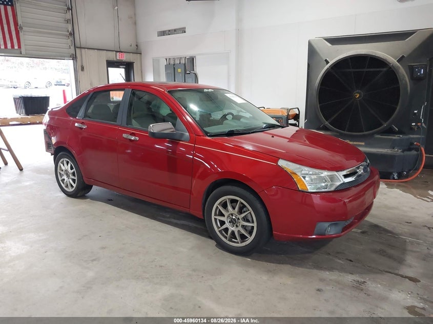 2011 FORD FOCU SEL | 1FAHP3HN5BW141331 | UPCARS