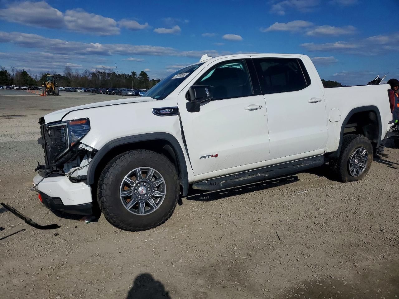 2024 GMC SIERRA K1500 AT4 | 3GTUUEE83RG170220 | UPCARS