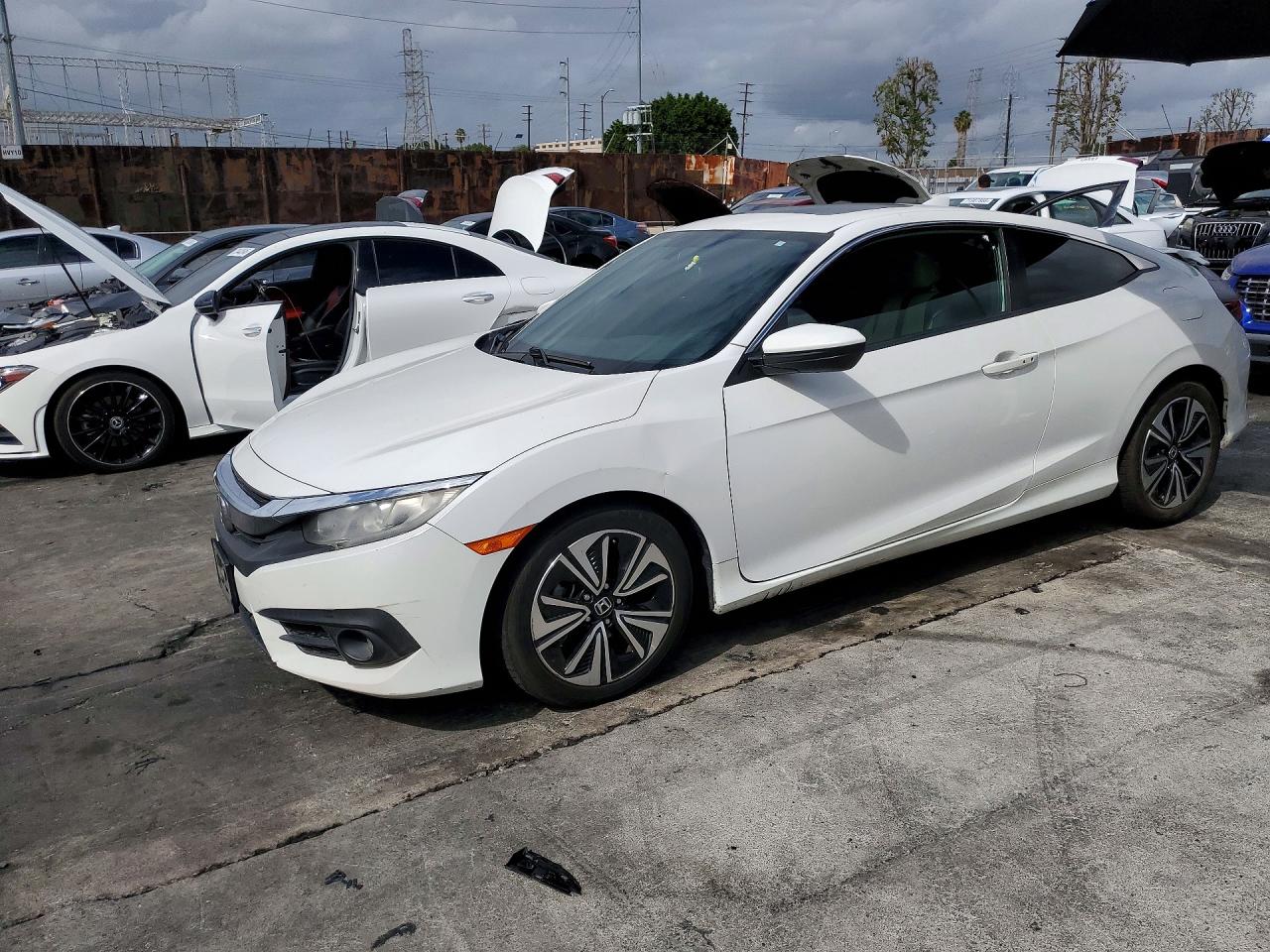2016 HONDA CIVIC EXL | 2HGFC3B72GH360035 | UPCARS