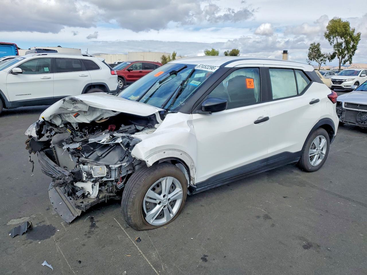 2022 NISSAN KICK S | 3N1CP5BV4NL506183 | UPCARS