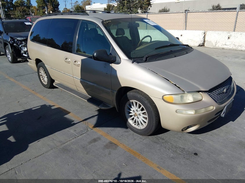 2000 CHRYSLER TOWN & COUNTRY LXI | 1C4GP54L1YB590074 | UPCARS