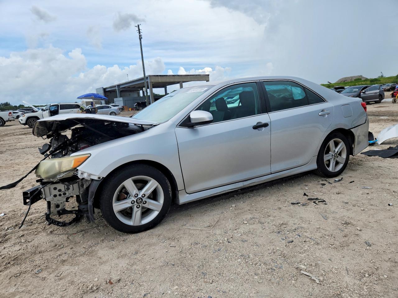 2013 TOYOTA CAMRY SE | 4T1BF1FK4DU264144 | UPCARS