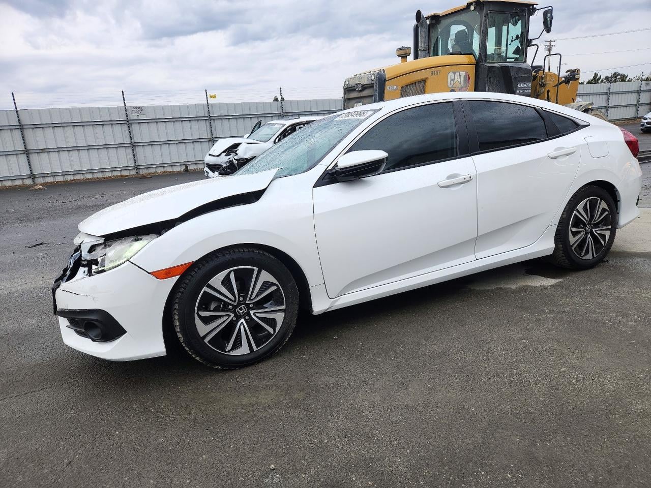 2016 HONDA CIVIC EX | 2HGFC1F3XGH646856 | UPCARS