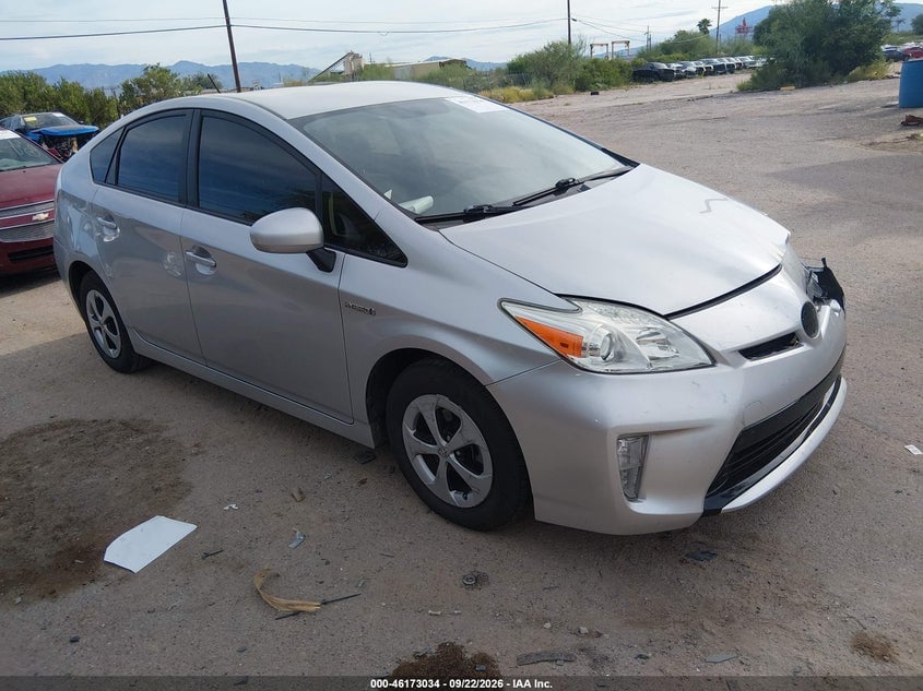 2014 TOYOTA PRIUS TWO | JTDKN3DU0E0358019 | UPCARS
