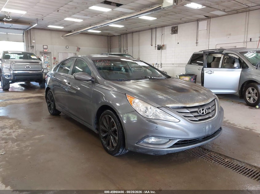 2013 HYUNDAI SONATA SE | 5NPEC4AC1DH805866 | UPCARS