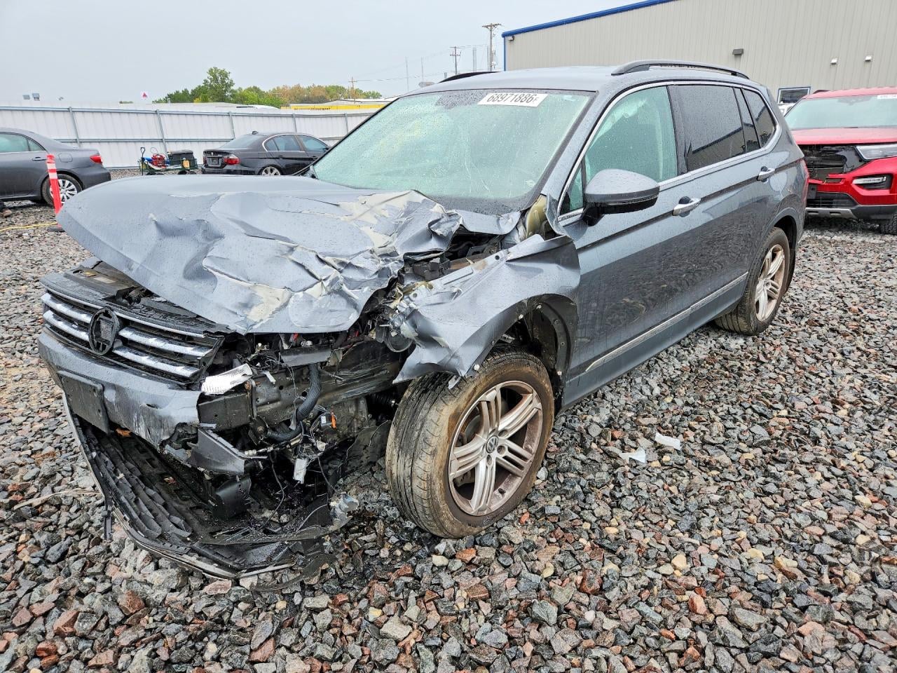 2018 VOLKSWAGEN TIGUAN SE | 3VV2B7AX8JM110236 | UPCARS