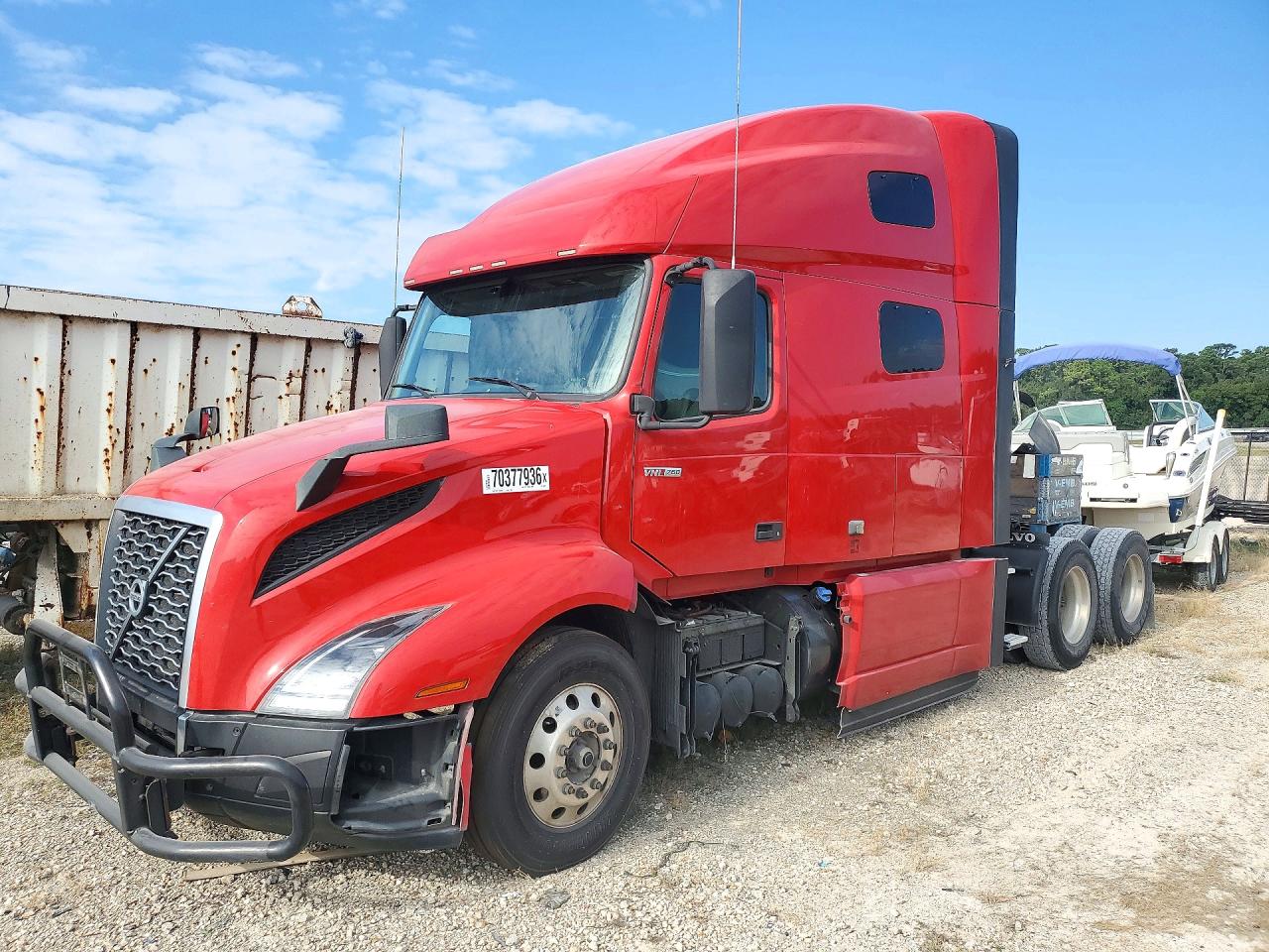 2024 VOLVO VN SEMI TRUCK | 4V4NC9EH3RN633600 | UPCARS