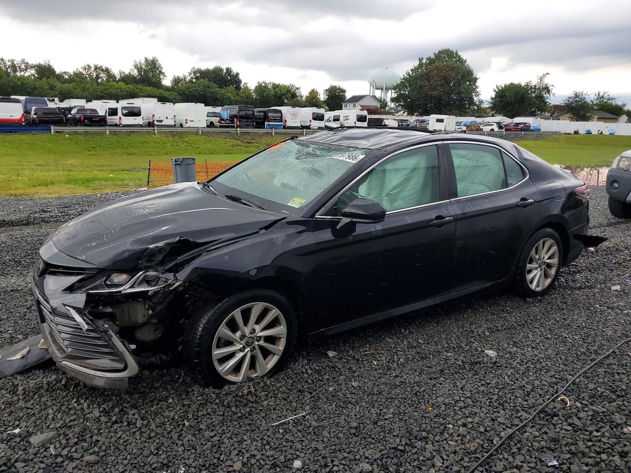 2021 TOYOTA CAMRY LE | 4T1C11BK9MU029294 | UPCARS