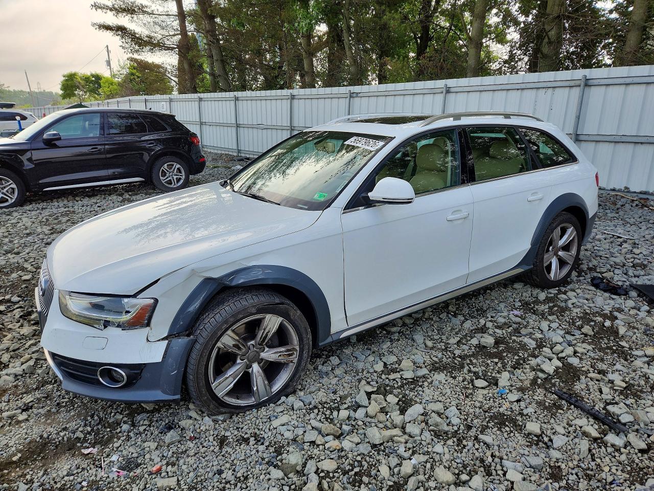 2014 AUDI A4 PREMIUM PLUS | WA1UFAFL5EA105720 | UPCARS