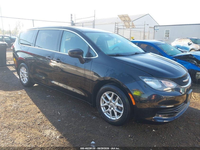 2017 CHRYSLER PACIFICA TOURING | 2C4RC1DG5HR517372 | UPCARS