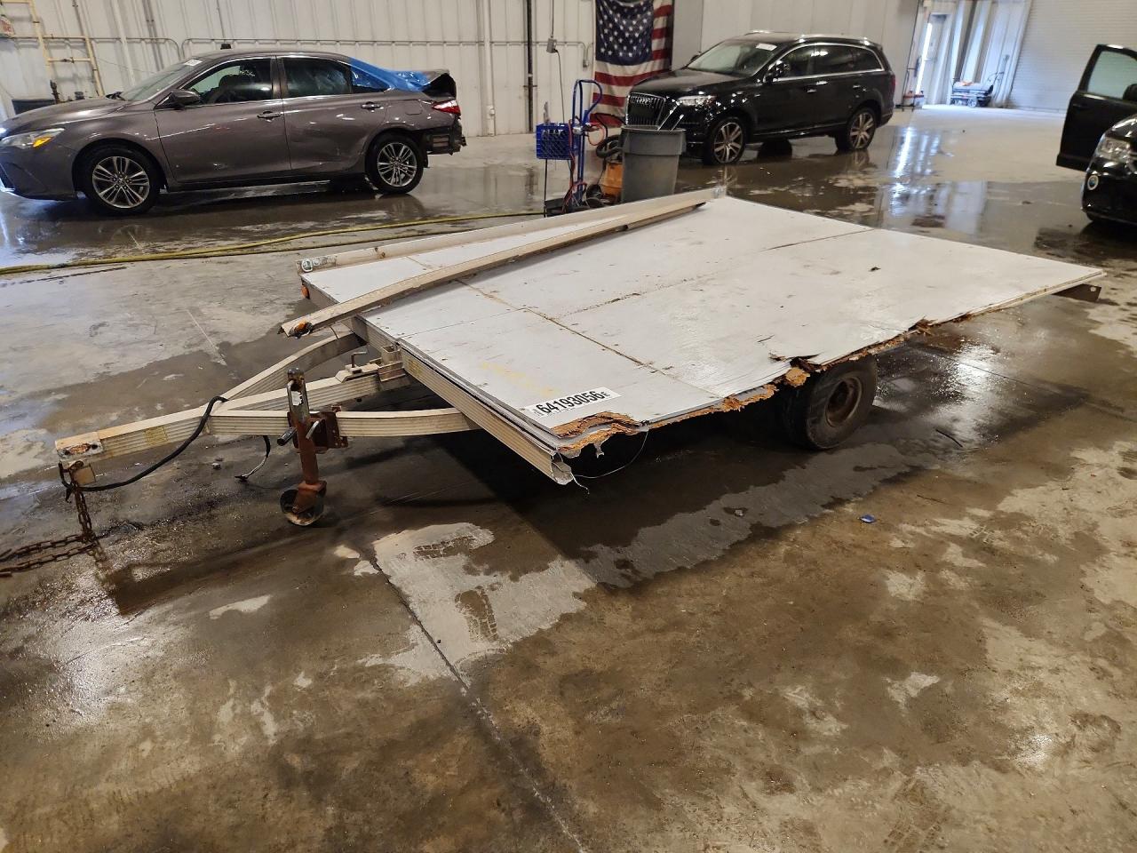 1999 TRITON UNKNOWN UTILITY TRAILER | 4TCSS1101XHX17397 | UPCARS