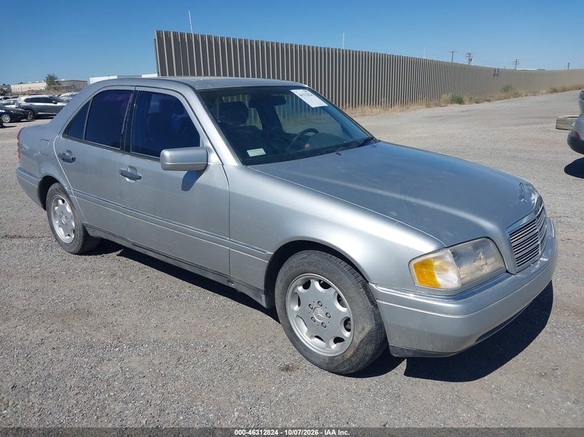1995 MERCEDES-BENZ C 220 | WDBHA22E2SF242775 | UPCARS
