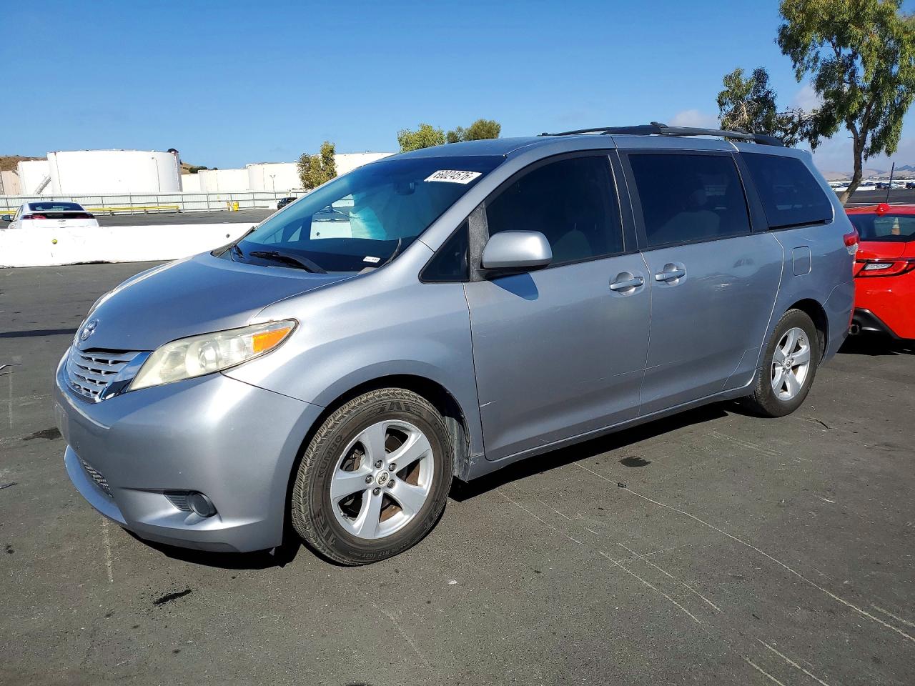 2011 TOYOTA SIENNA LE | 5TDKK3DCXBS151288 | UPCARS