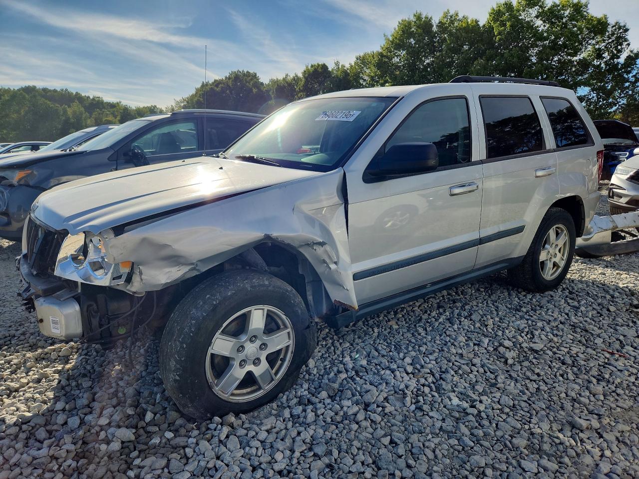 2007 JEEP CHEROKEE LAREDO | 1J8GR48K37C521460 | UPCARS