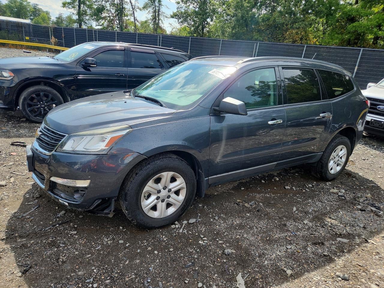 2014 CHEVROLET TRAVERSE LS | 1GNKRFKD2EJ274357 | UPCARS