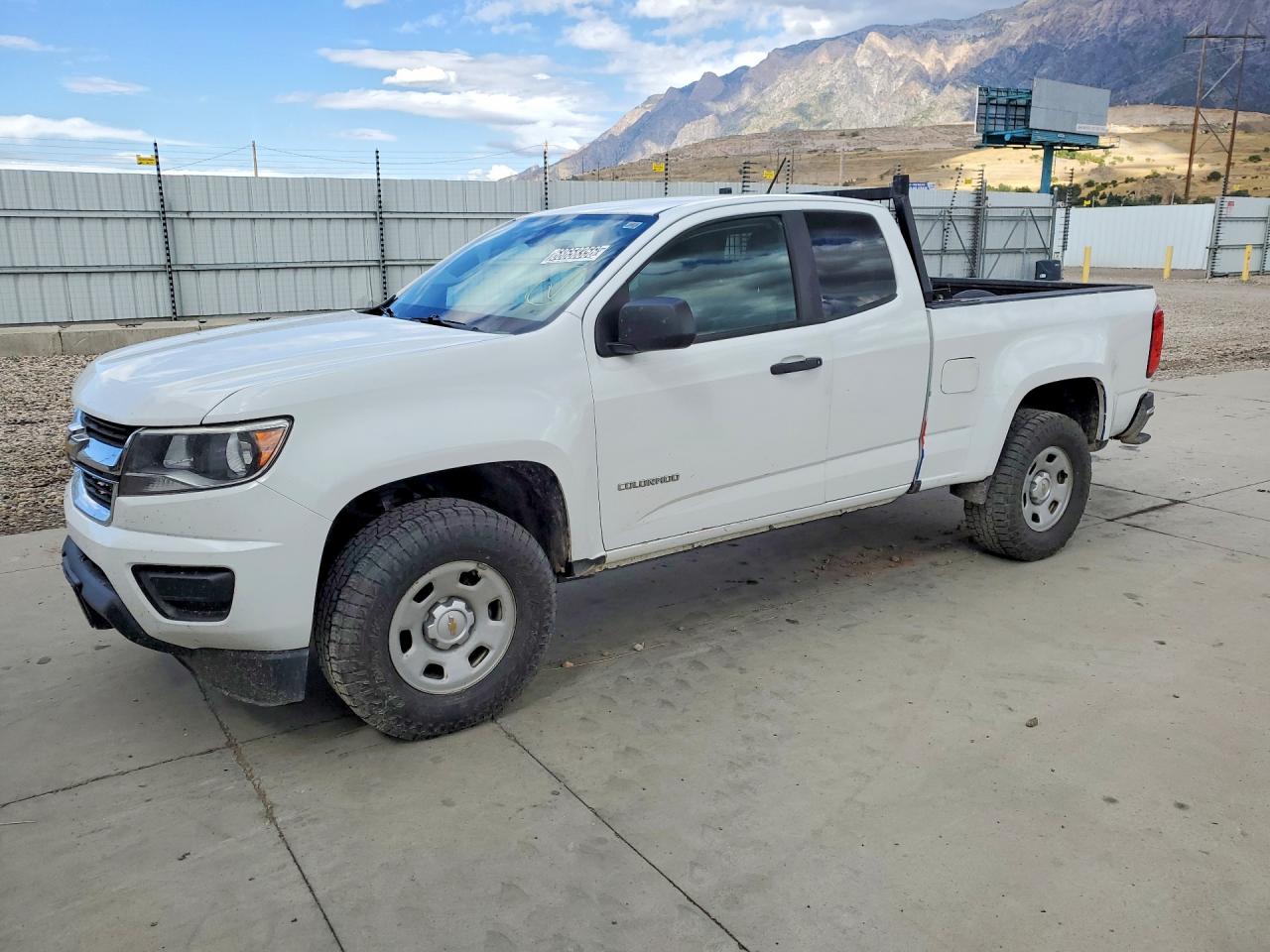 2017 CHEVROLET COLORADO | 1GCHTBENXH1166901 | UPCARS