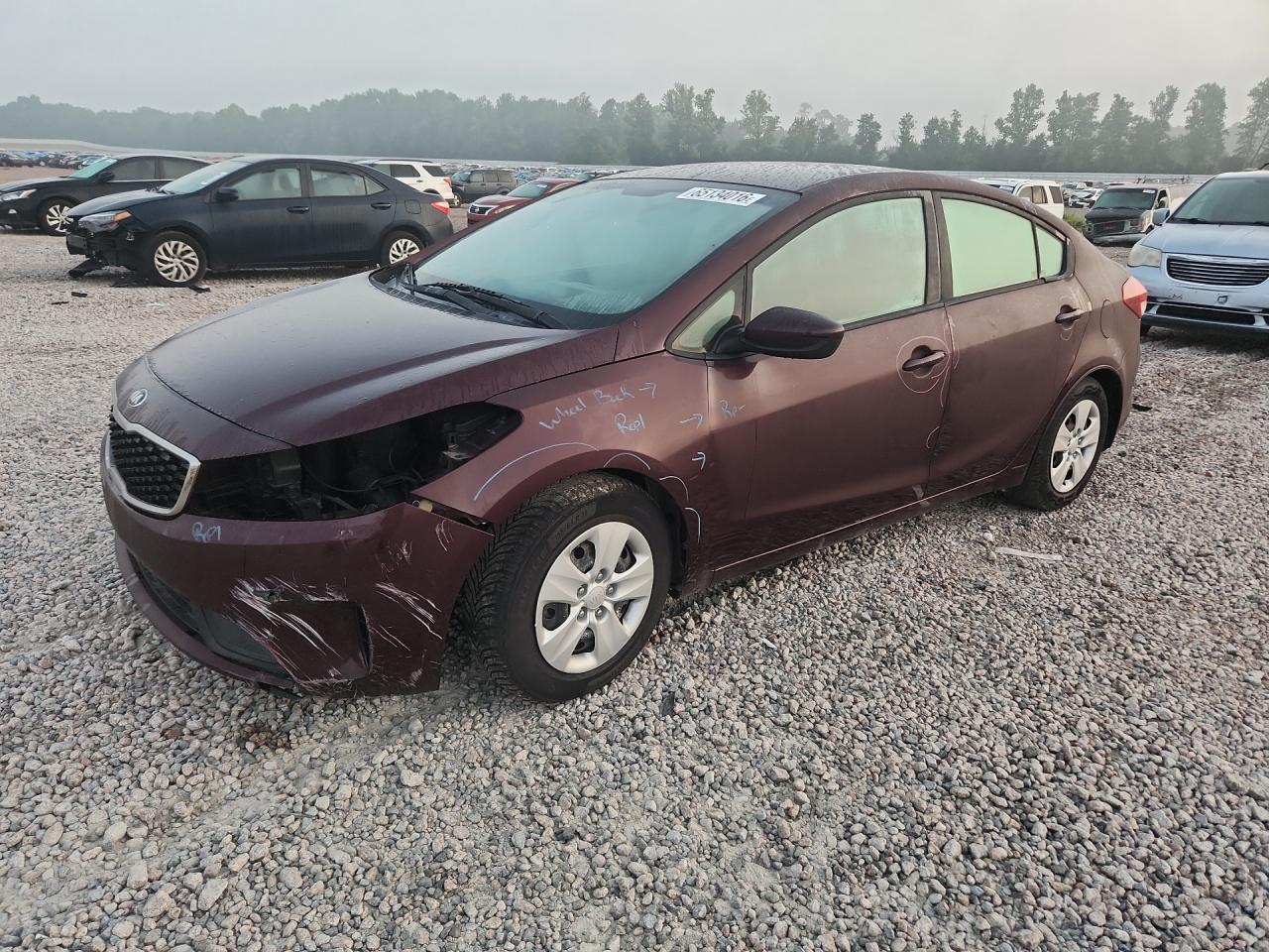 2017 KIA FORTE LX | 3KPFK4A71HE034023 | UPCARS