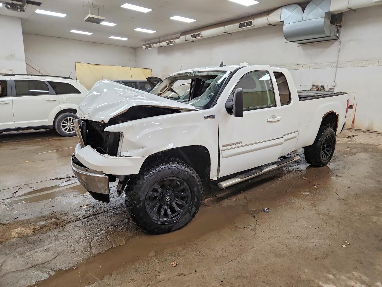2010 GMC SIERRA K1500 SLE | 1GTSKVE34AZ106273 | UPCARS