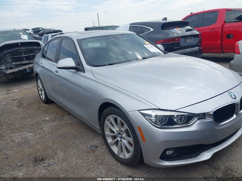 2018 BMW 320I XDRIVE | WBA8E5G53JNU45689 | UPCARS