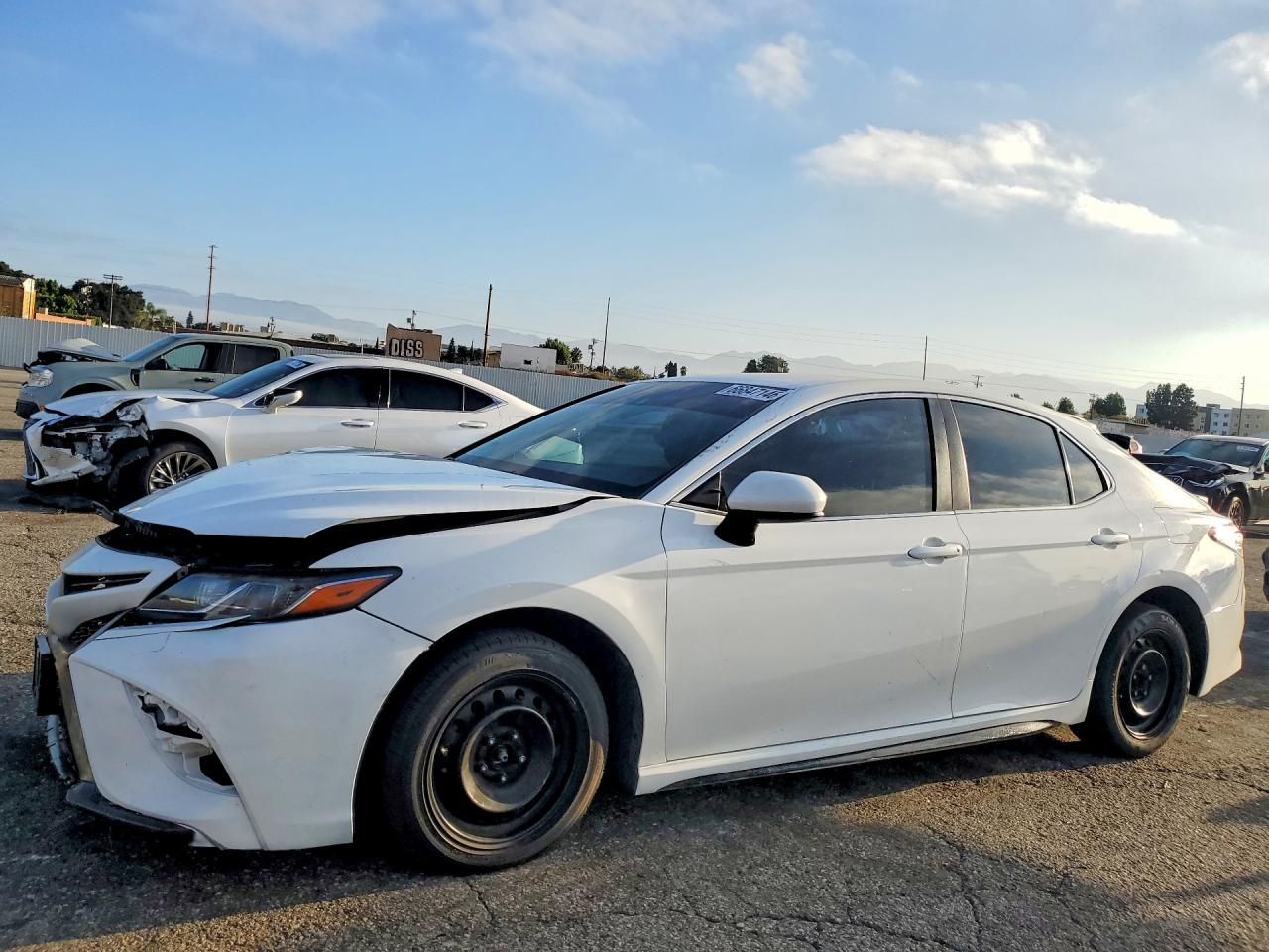 2018 TOYOTA CAMRY SE | 4T1B11HK5JU070536 | UPCARS