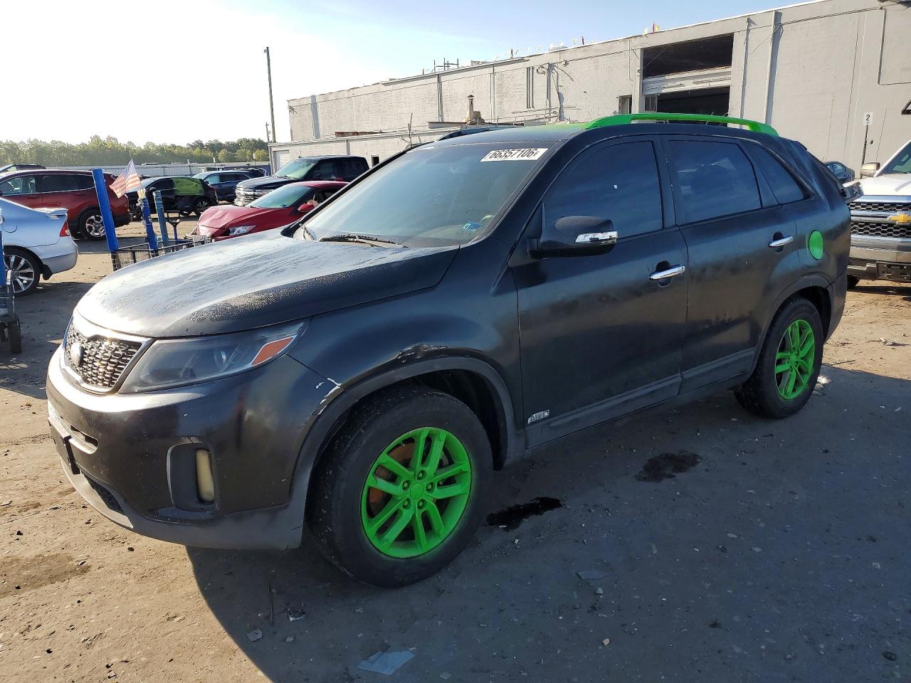2014 KIA SORENTO LX | 5XYKTCA64EG451194 | UPCARS