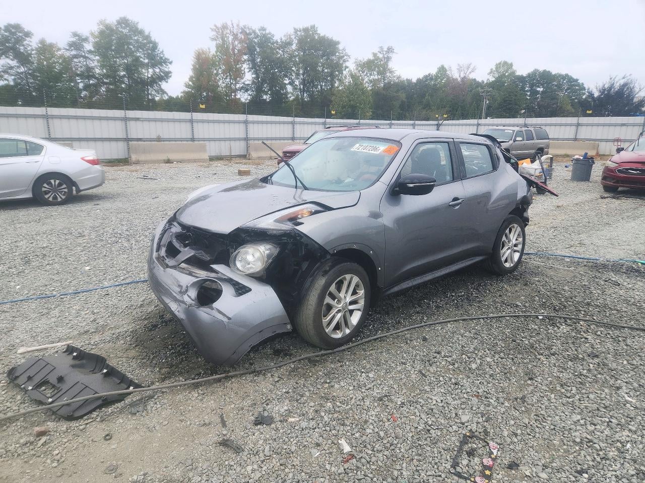 2017 NISSAN JUKE S | JN8AF5MR2HT701789 | UPCARS