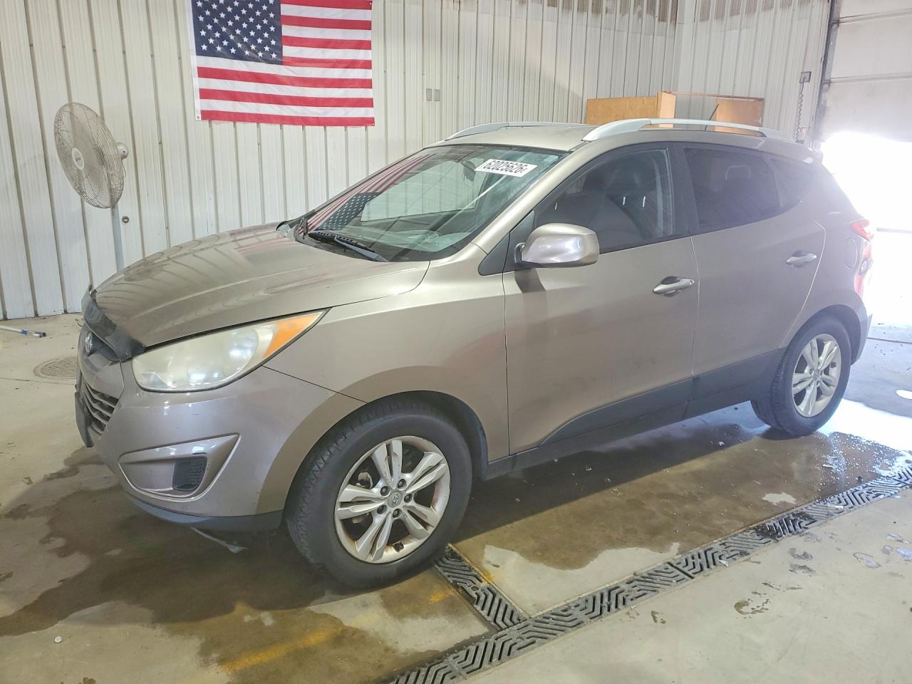 2011 HYUNDAI TUCSON GLS | KM8JU3AC3BU126749 | UPCARS