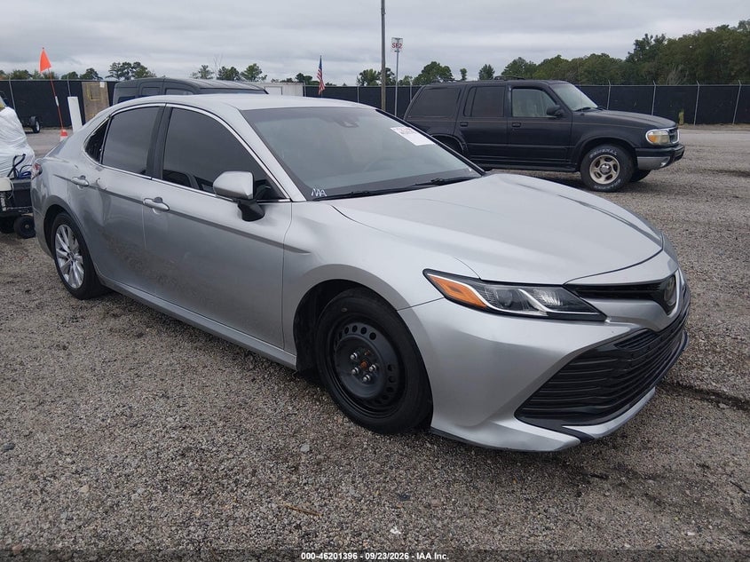 2018 TOYOTA CAMRY LE | JTNB11HK5J3042581 | UPCARS
