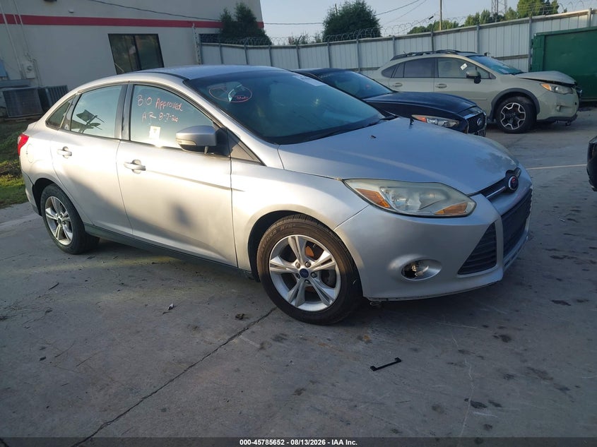 2014 FORD FOCU SE | 1FADP3F21EL368934 | UPCARS