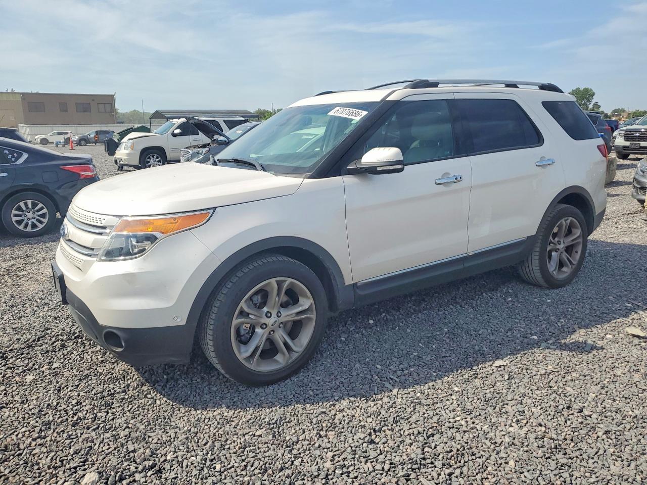 2015 FORD EXPLORER LIMITED | 1FM5K8F81FGA03111 | UPCARS