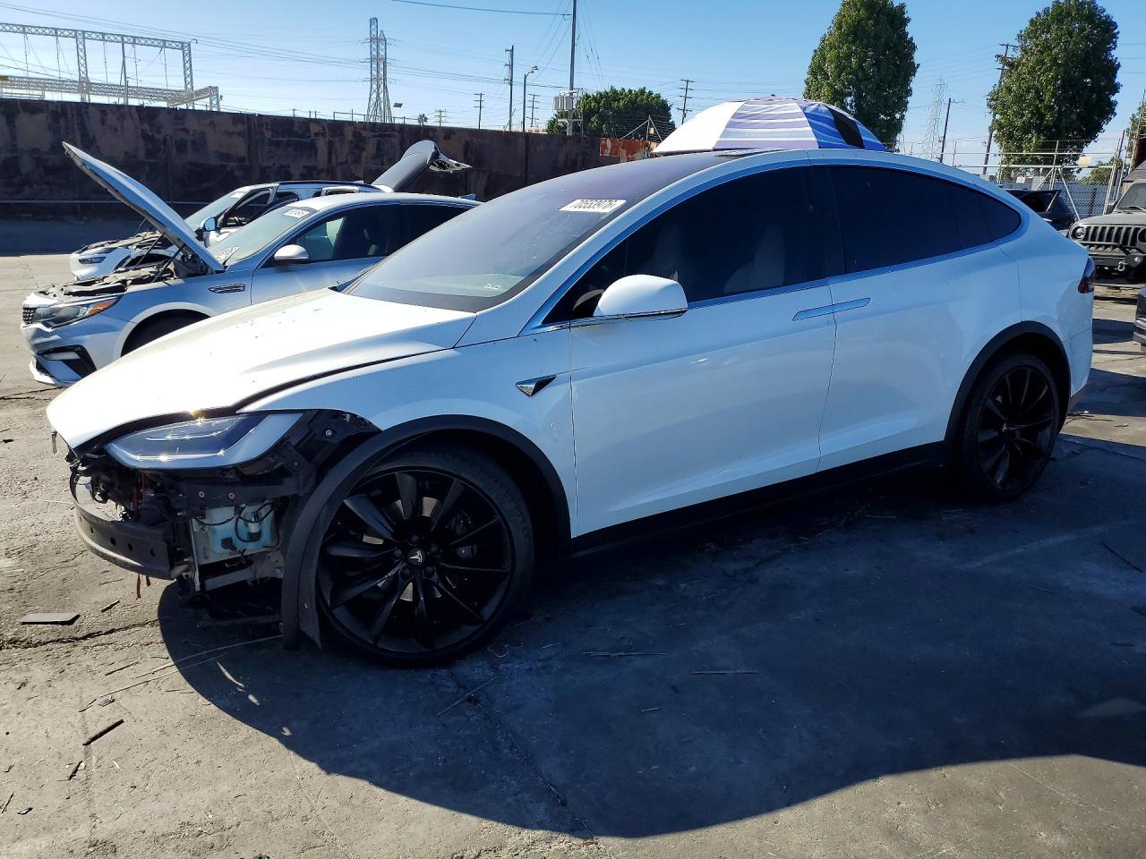 2017 TESLA MODEL X | 5YJXCBE21HF044050 | UPCARS