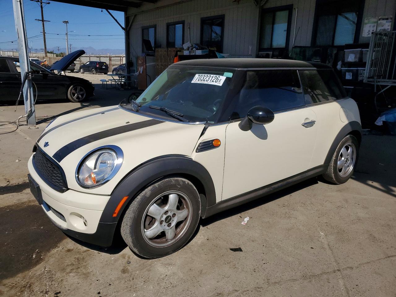 2008 MINI COOPER | WMWMF33578TT59345 | UPCARS