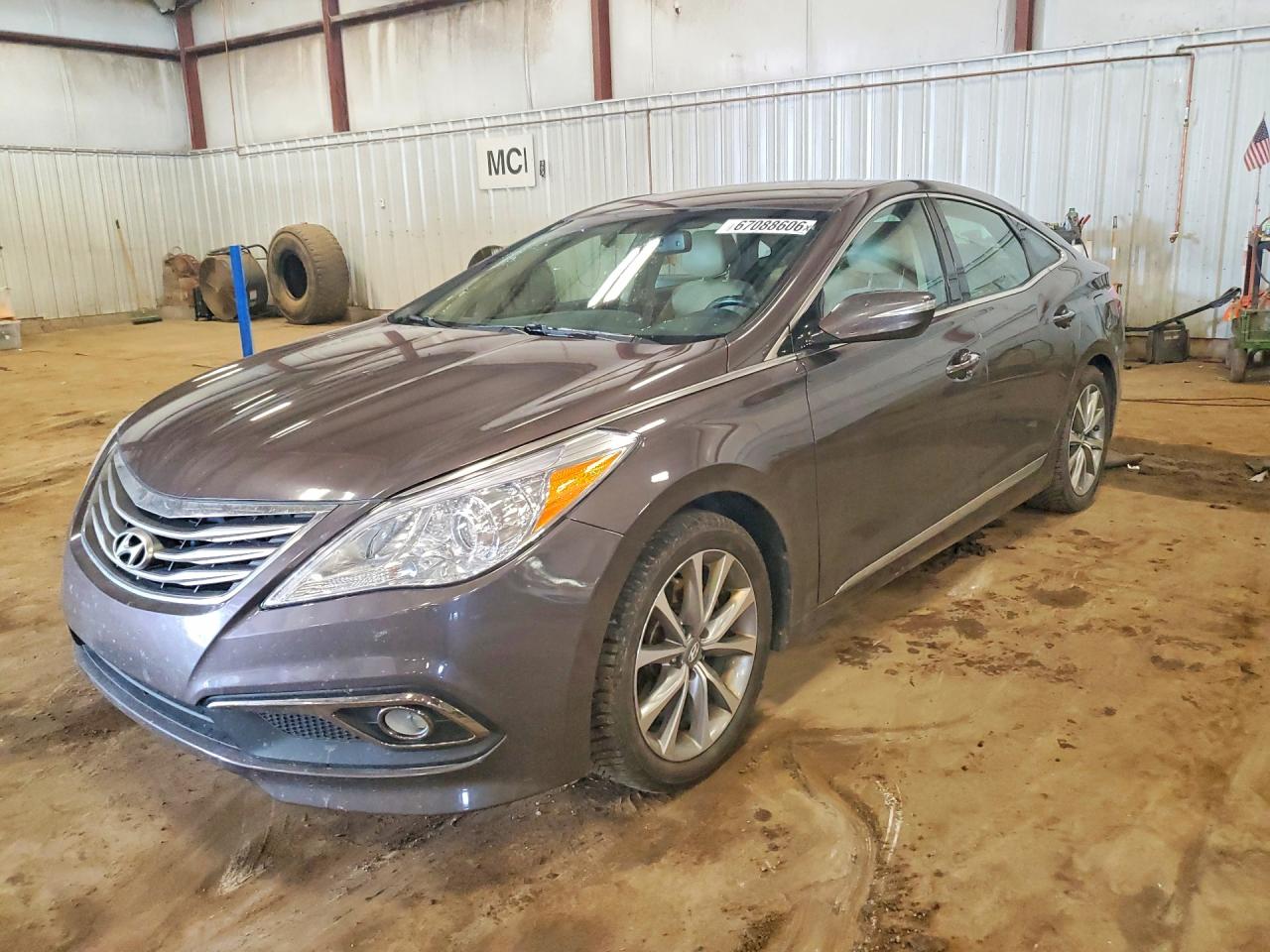 2016 HYUNDAI AZERA BASE | KMHFG4JG4GA518640 | UPCARS