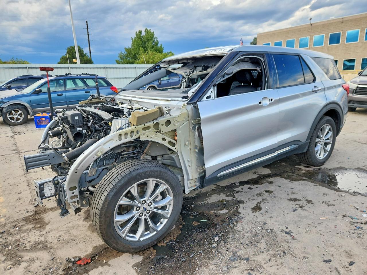 2023 FORD EXPLORER LIMITED | 1FMSK8FH8PGA56487 | UPCARS