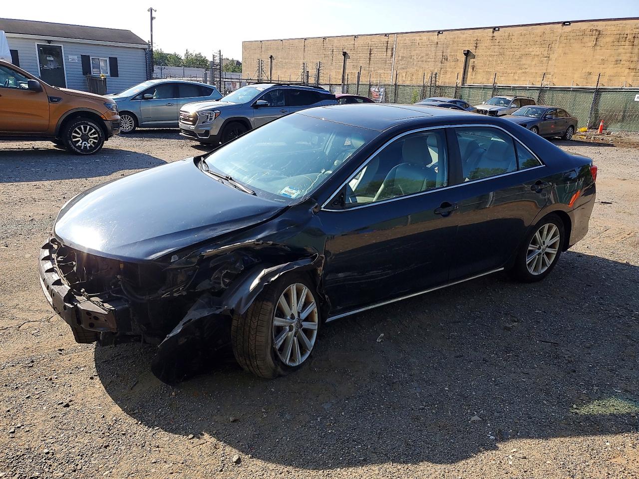 2014 TOYOTA CAMRY XLE | 4T1BF1FK8EU462002 | UPCARS