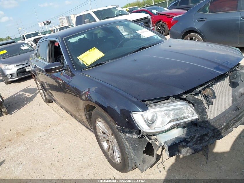 2018 CHRYSLER 300 TOURING L | 2C3CCAAG3JH140499 | UPCARS